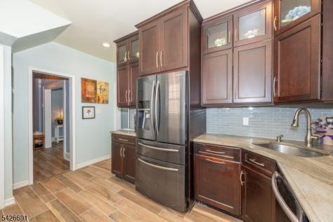 2160 Allen Street Rahway NJ 07065