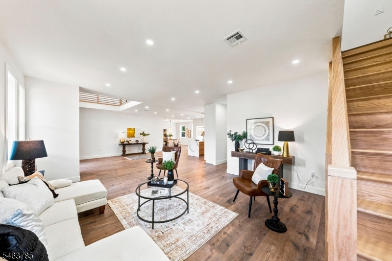 3 Tyne Court South Brunswick NJ 08824