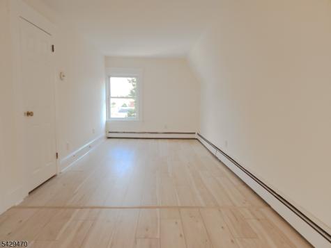 15 E Clay Avenue Roselle Park NJ 07204