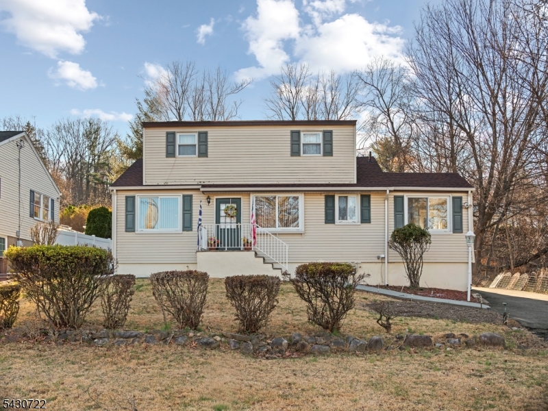 544 Goffle Hill Road Hawthorne NJ 07506