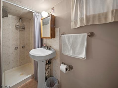 544 Goffle Hill Road Hawthorne NJ 07506