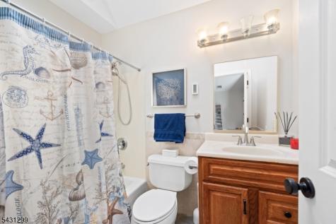 25 Carsdale Court Montgomery NJ 08502