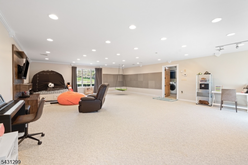 25 Carsdale Court Montgomery NJ 08502