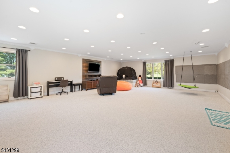 25 Carsdale Court Montgomery NJ 08502
