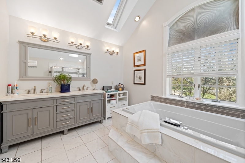25 Carsdale Court Montgomery NJ 08502