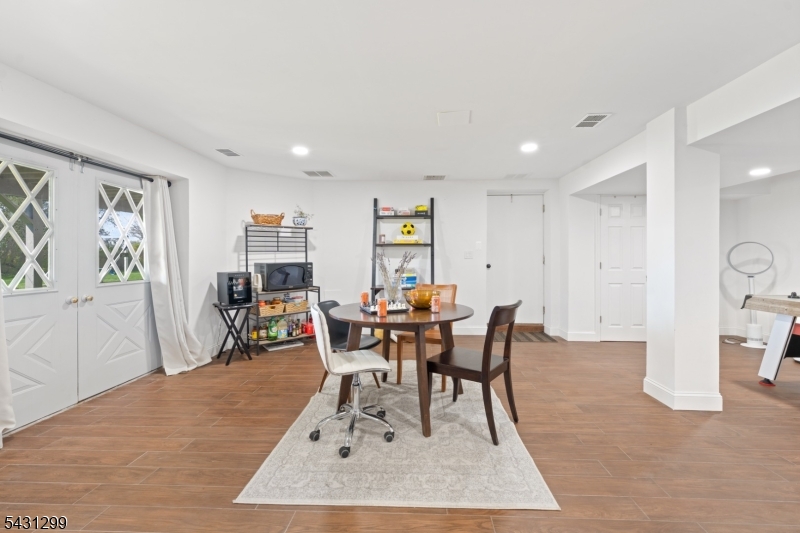 25 Carsdale Court Montgomery NJ 08502