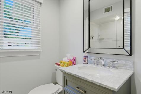 6 Davis Street Cranford NJ 07016