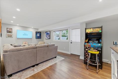 6 Davis Street Cranford NJ 07016