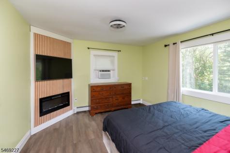 30 Henderson Street Oxford NJ 07863