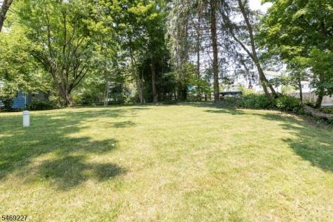 30 Henderson Street Oxford NJ 07863