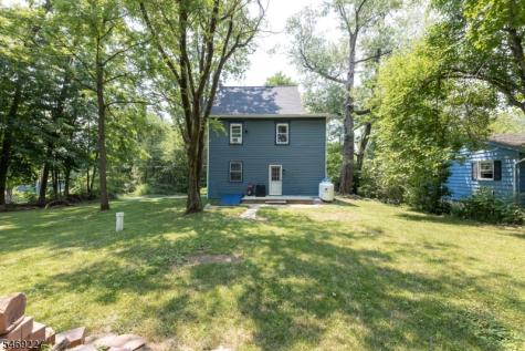30 Henderson Street Oxford NJ 07863