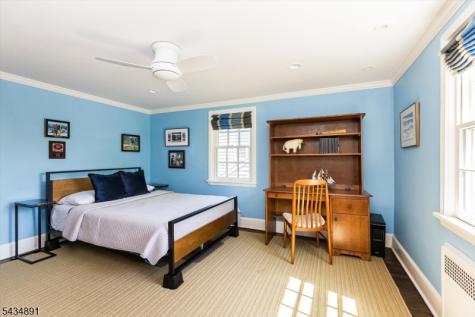 90 Stonehouse Road Glen Ridge Boro NJ 07028