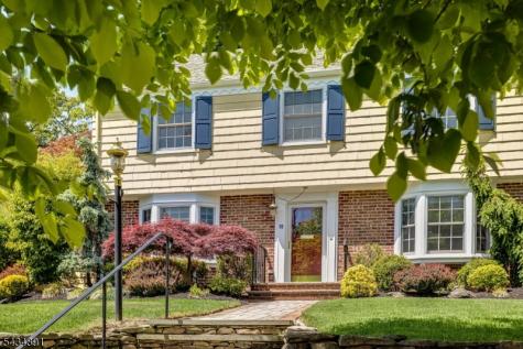 90 Stonehouse Road Glen Ridge Boro NJ 07028