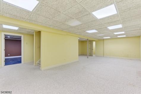 7 Alex Court Wyckoff NJ 07481