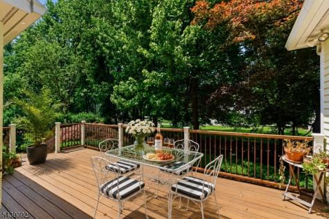 7 Alex Court Wyckoff NJ 07481
