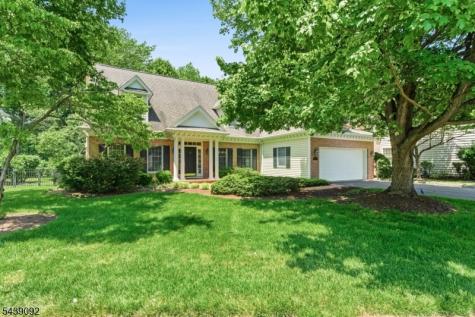 7 Alex Court Wyckoff NJ 07481