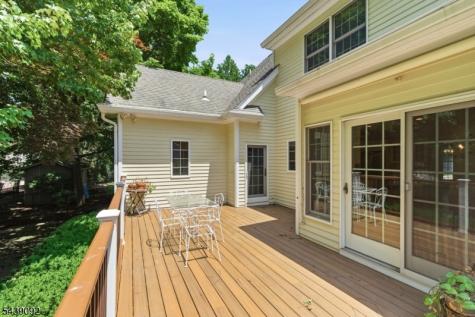 7 Alex Court Wyckoff NJ 07481