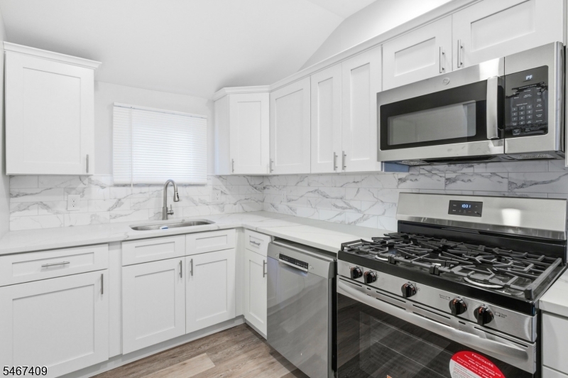 183 Greenwood Drive Old Bridge NJ 07735