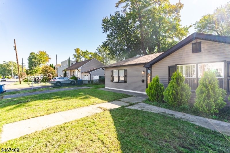 183 Greenwood Drive Old Bridge NJ 07735