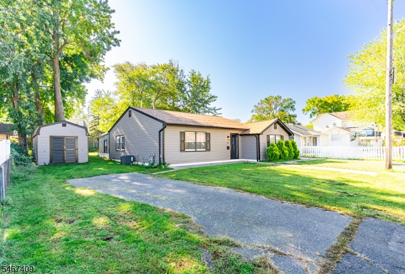 183 Greenwood Drive Old Bridge NJ 07735