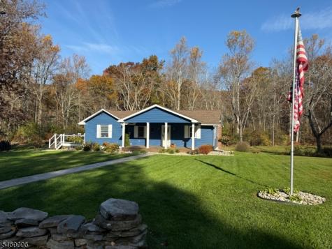 851 Jackson Valley Road Mansfield NJ 07863