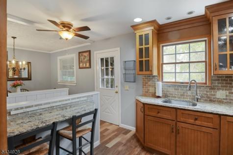 14 Justine Place Roxbury NJ 07876