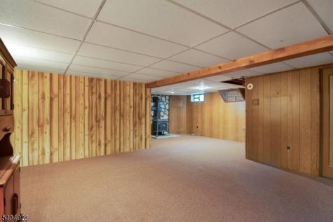 14 Justine Place Roxbury NJ 07876