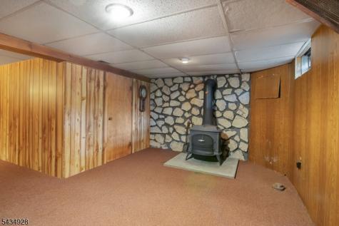 14 Justine Place Roxbury NJ 07876