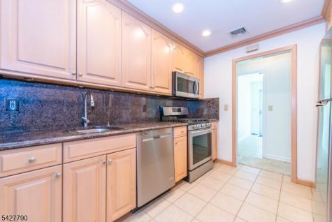 17 Morris Road West Orange NJ 07052