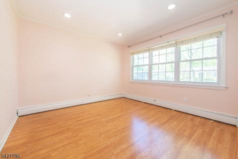 17 Morris Road West Orange NJ 07052