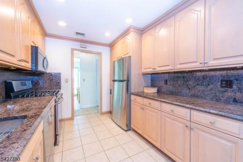 17 Morris Road West Orange NJ 07052