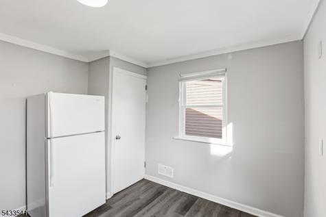 629 Erudo Street Linden NJ 07036