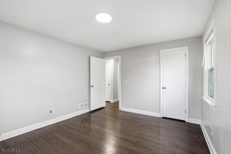 629 Erudo Street Linden NJ 07036