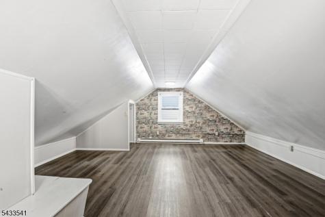 629 Erudo Street Linden NJ 07036