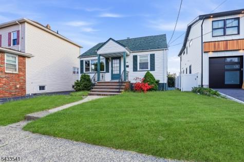 629 Erudo Street Linden NJ 07036