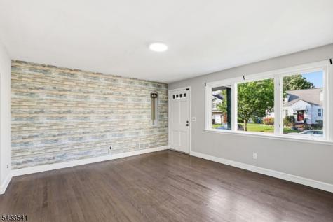 629 Erudo Street Linden NJ 07036
