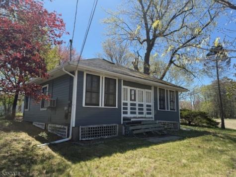 127 E Shore Culver Road Frankford NJ 07826