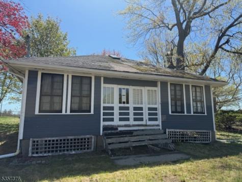 127 E Shore Culver Road Frankford NJ 07826