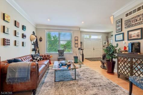 18 Steeple View Court West Amwell NJ 08530