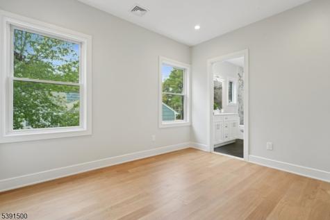 15 Lake Road Chatham NJ 07928