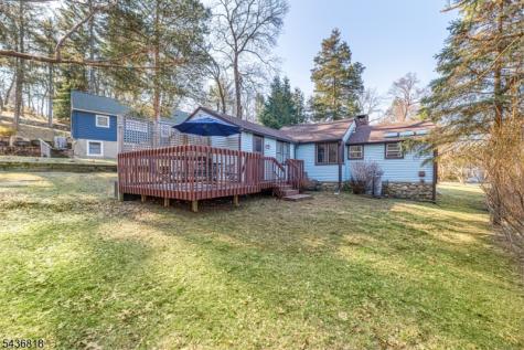 3 Hillspring Road Sparta NJ 07871