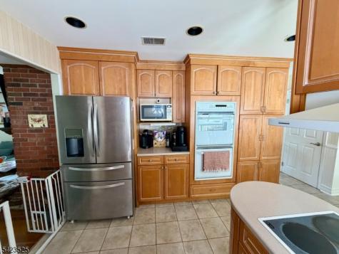 14 Fieldstone Court Randolph NJ 07869
