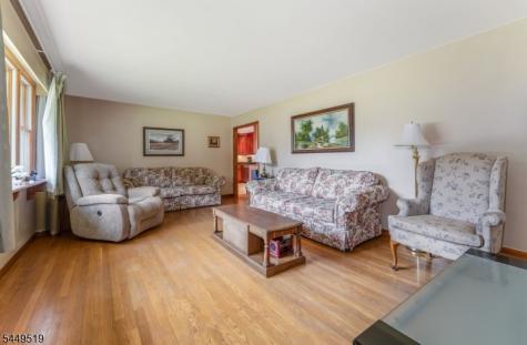 120 Allerton Road Clinton NJ 08801