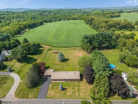 120 Allerton Road Clinton NJ 08801