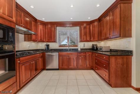 120 Allerton Road Clinton NJ 08801