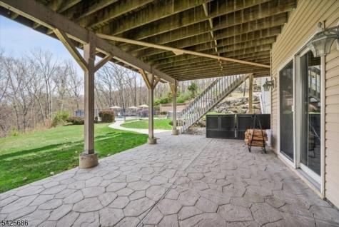 9 Mills Ridge Sparta NJ 07871