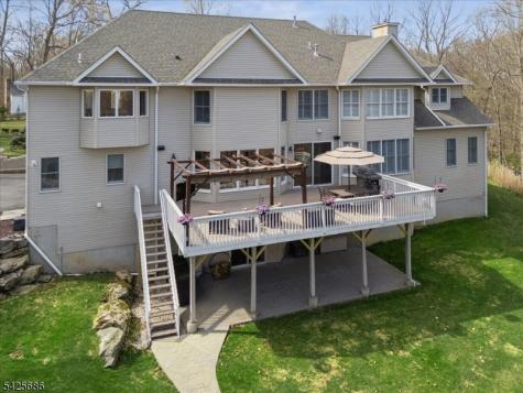 9 Mills Ridge Sparta NJ 07871