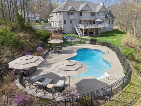 9 Mills Ridge Sparta NJ 07871
