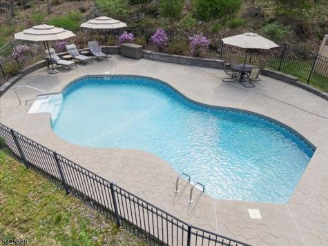 9 Mills Ridge Sparta NJ 07871