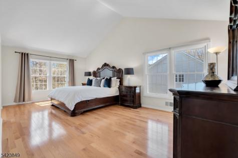 64 Bradley Lane Bridgewater NJ 08807